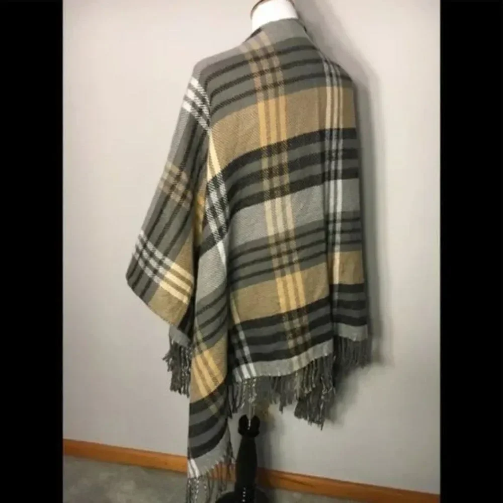 East 5th Blanket Wrap
